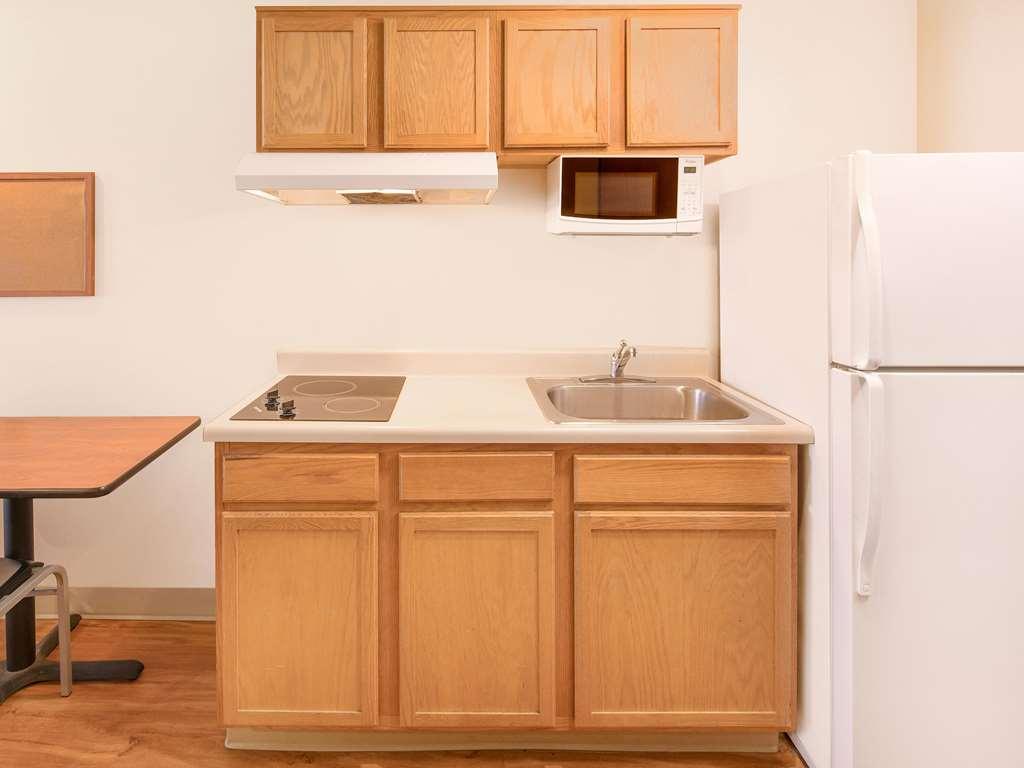Extended Stay America Select Suites - Jackson - South Байрем Номер фото