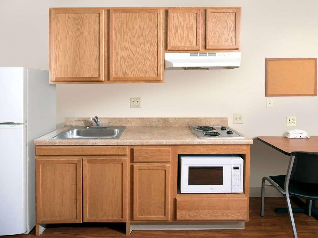 Extended Stay America Select Suites - Jackson - South Байрем Номер фото